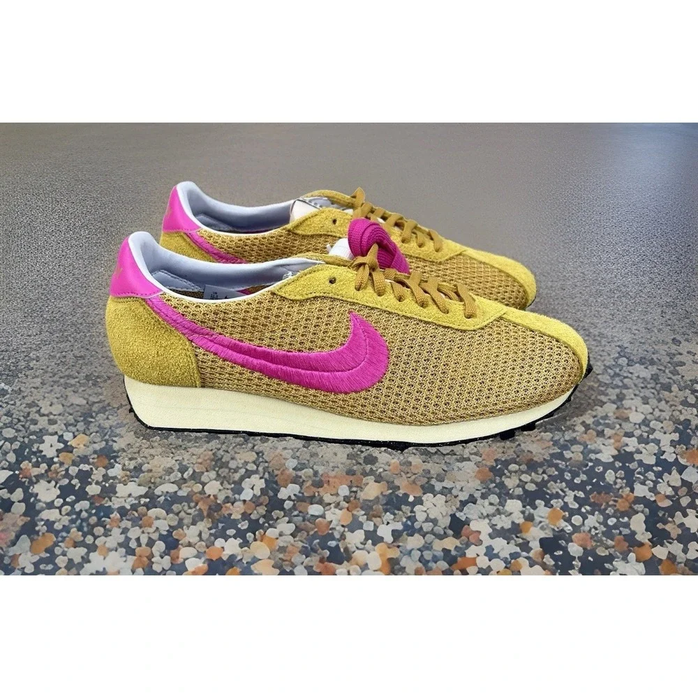 Nike 700 unworn box*